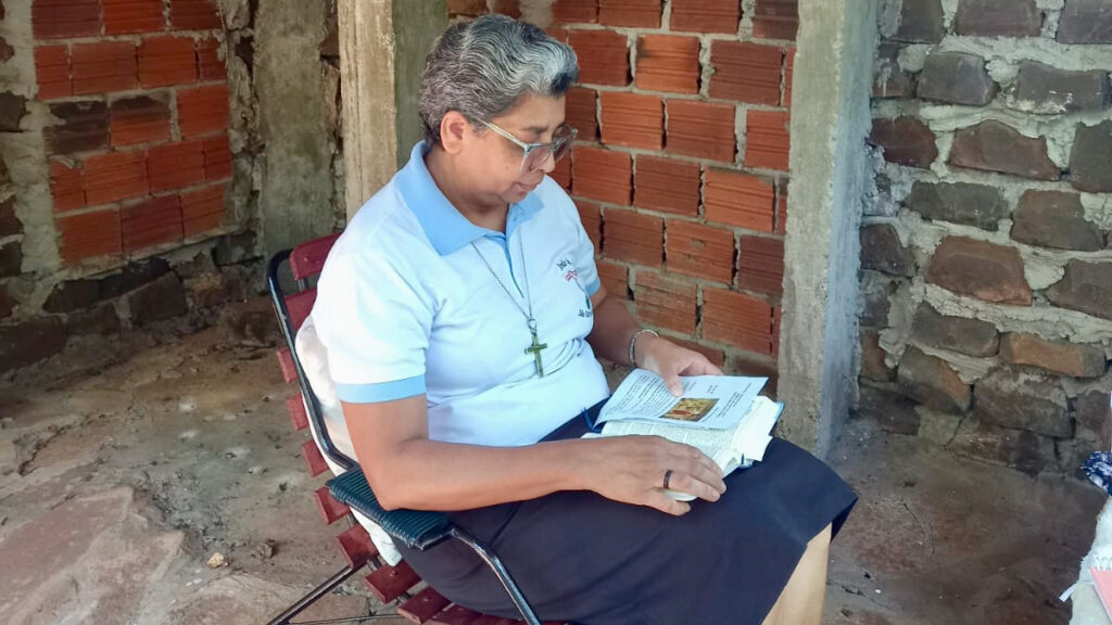 Momento de meditação da Palavra durante o Encontro de espiritualidade 2025.